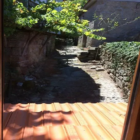 Quinta Casal De Pouca Séjour à la ferme *