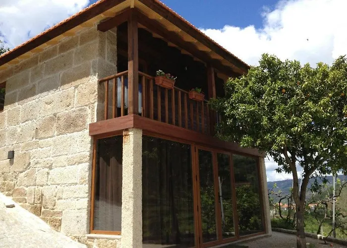 Quinta Casal De Pouca 팜스테이 친파에스